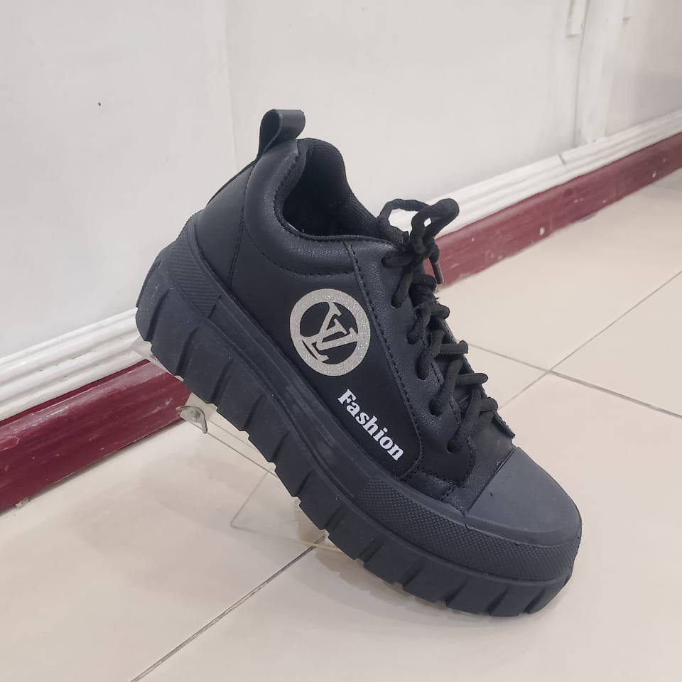 Stylish Pink Chunky Sneakers – For Trendy Everyday Fashion